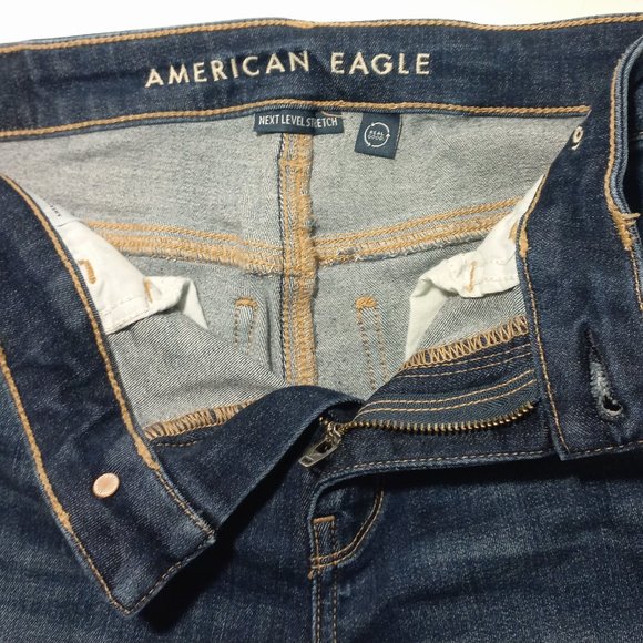 American Eagle Jeans High-Rise Jegging Crop Next Level Stretch Women's Size 2 - Picture 7 of 13